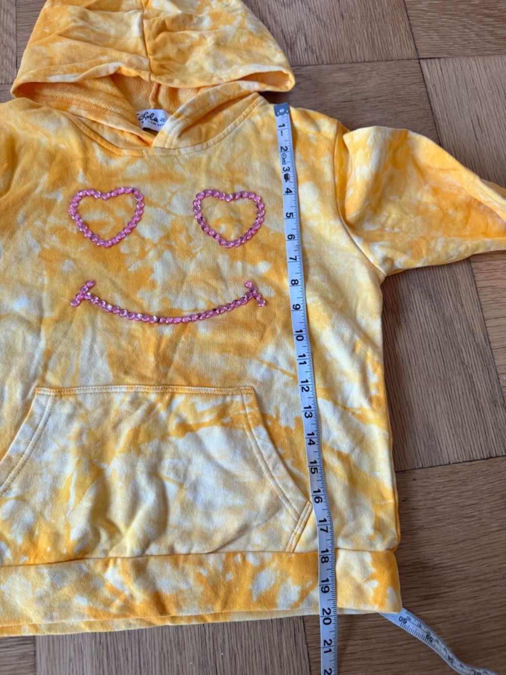 Lola + The Boys Tie Dye Yellow Hoodie Smile Face Gems Pink Hearts Front Pocket - Picture 7 of 7